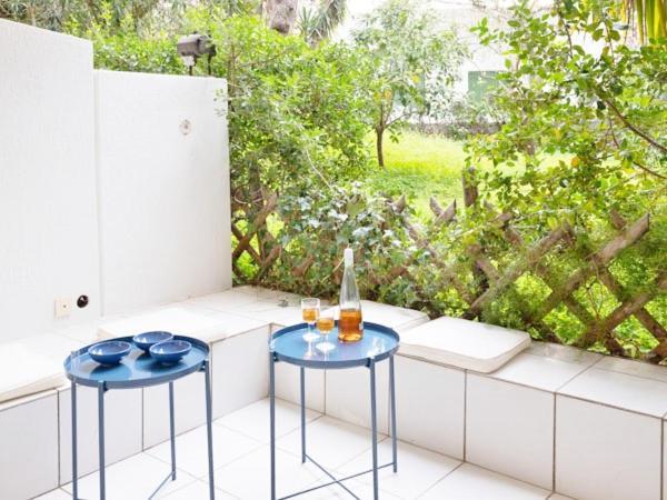 Vouliagmeni'S Secret Garden Near The Sea Apartment Athens Exterior photo