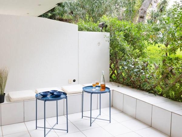 Vouliagmeni'S Secret Garden Near The Sea Apartment Athens Exterior photo